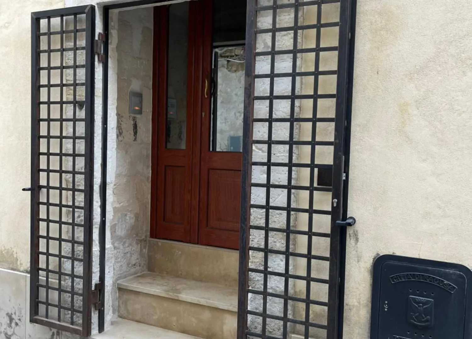 Holiday home Dimora D'Artista Villa Ragusa